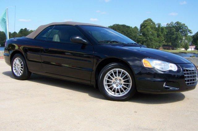 Chrysler Sebring 2004 photo 2