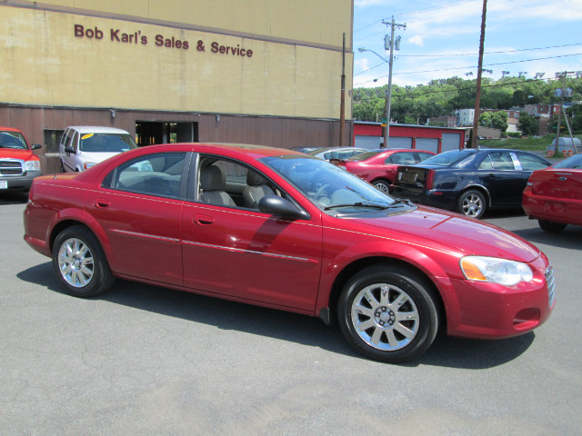 Chrysler Sebring 2004 photo 2