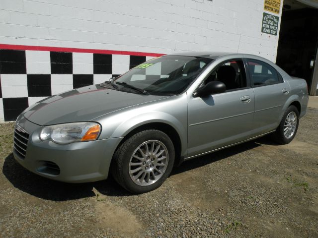 Chrysler Sebring 2004 photo 2