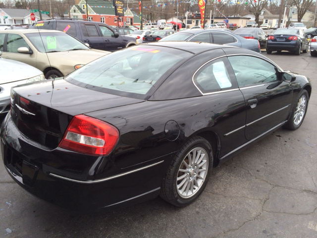 Chrysler Sebring 2004 photo 2