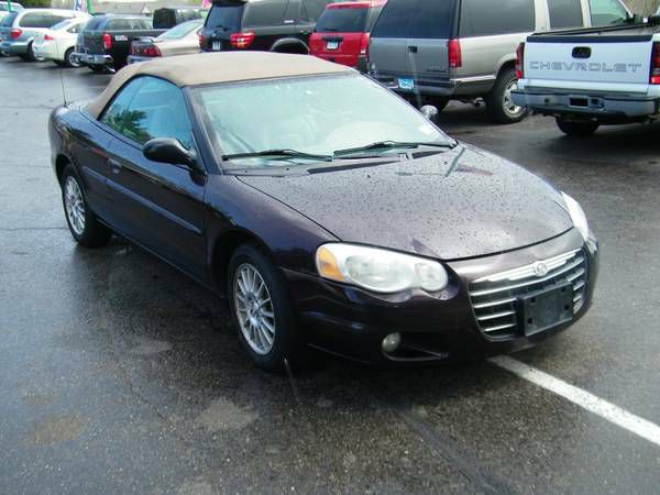 Chrysler Sebring 2004 photo 2