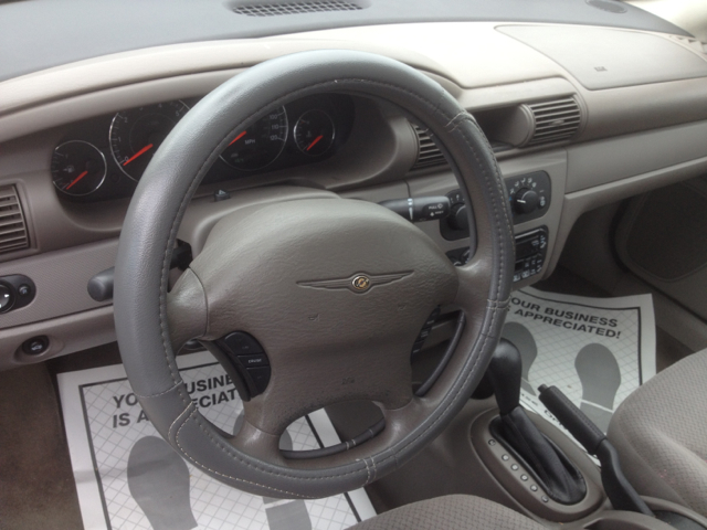 Chrysler Sebring 2004 photo 3