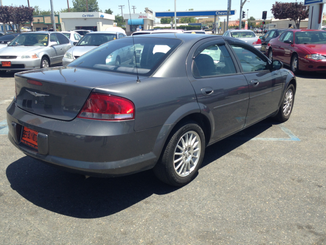 Chrysler Sebring 2004 photo 1