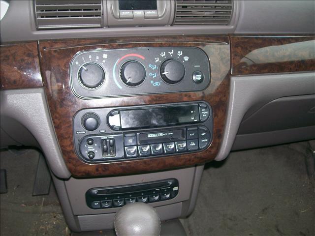 Chrysler Sebring 2004 photo 3