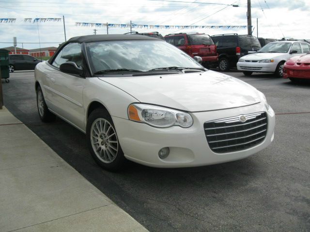 Chrysler Sebring 2004 photo 2