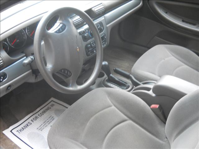 Chrysler Sebring 2004 photo 3