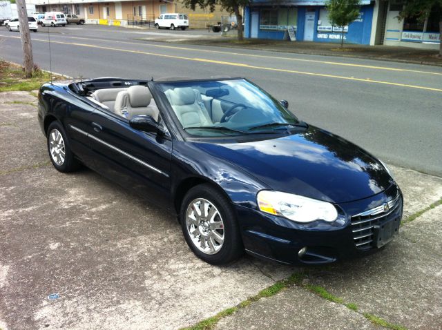 Chrysler Sebring 2004 photo 2