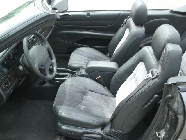 Chrysler Sebring 2004 photo 29