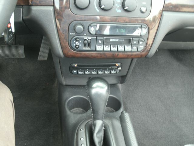 Chrysler Sebring 2004 photo 30