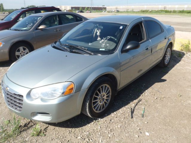 Chrysler Sebring 2004 photo 2