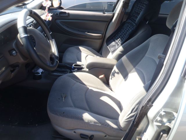 Chrysler Sebring 2004 photo 3