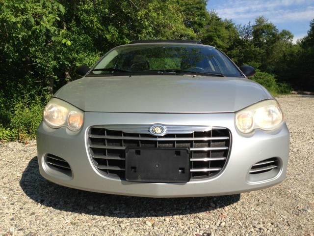 Chrysler Sebring 2004 photo 2