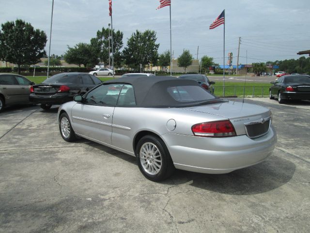 Chrysler Sebring 2005 photo 2