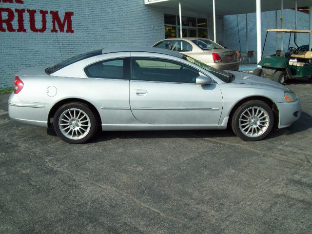 Chrysler Sebring 2005 photo 2