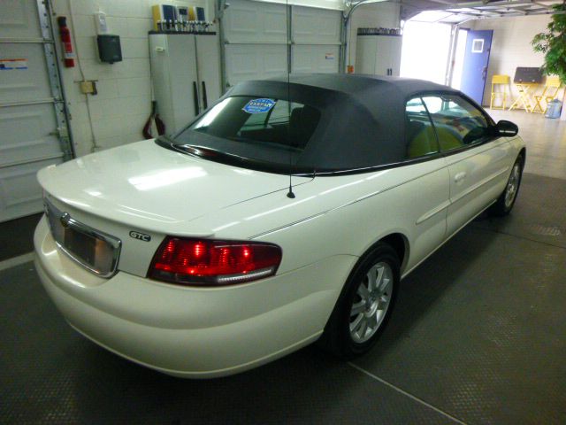 Chrysler Sebring 2005 photo 0