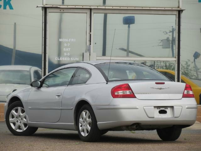 Chrysler Sebring 2005 photo 3