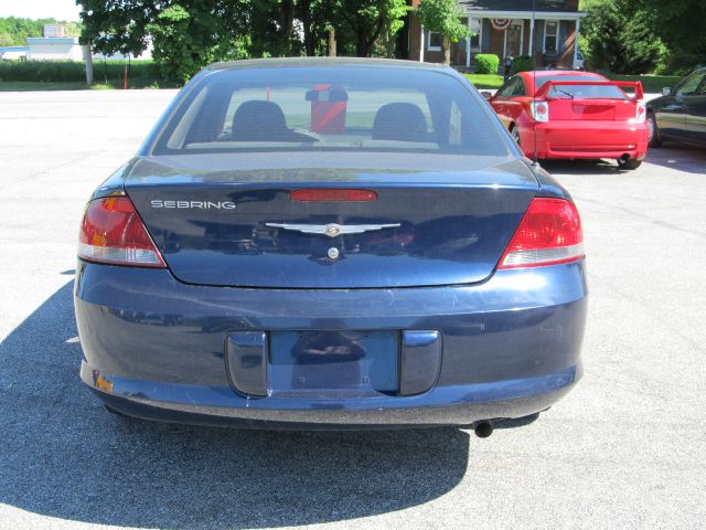 Chrysler Sebring 2005 photo 2