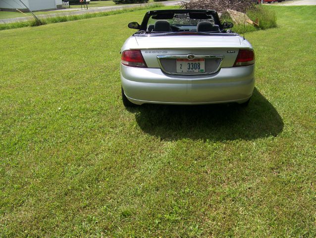 Chrysler Sebring 2005 photo 2