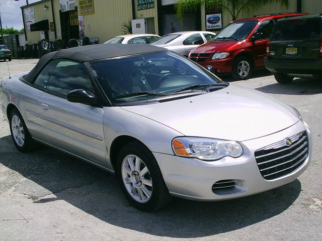 Chrysler Sebring 2005 photo 2