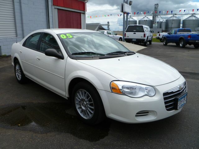 Chrysler Sebring 2005 photo 2