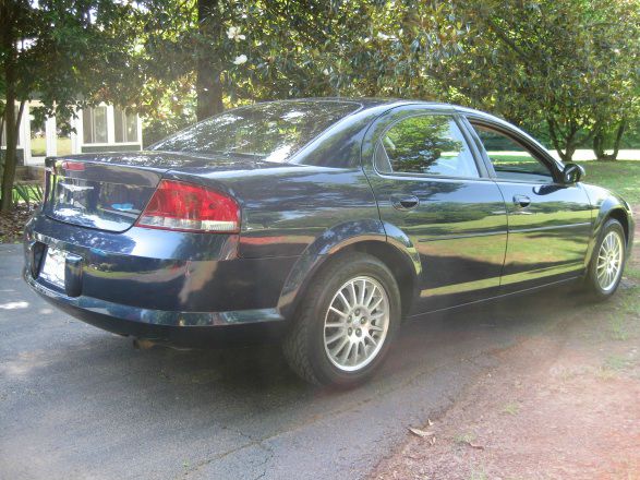 Chrysler Sebring 2005 photo 2