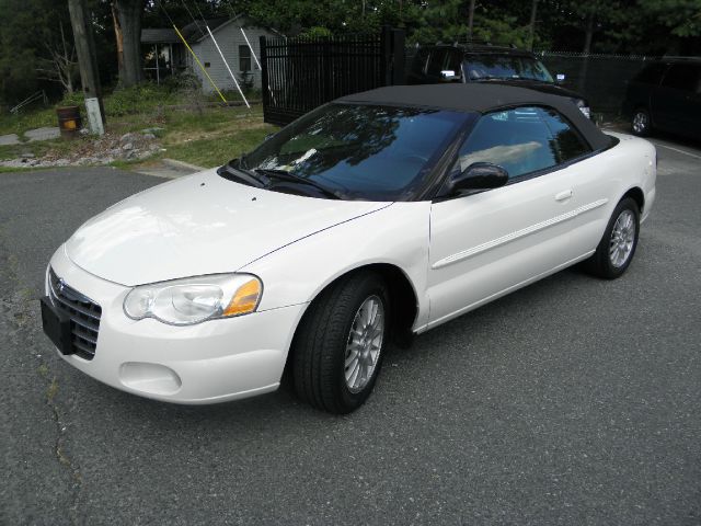 Chrysler Sebring 2005 photo 2