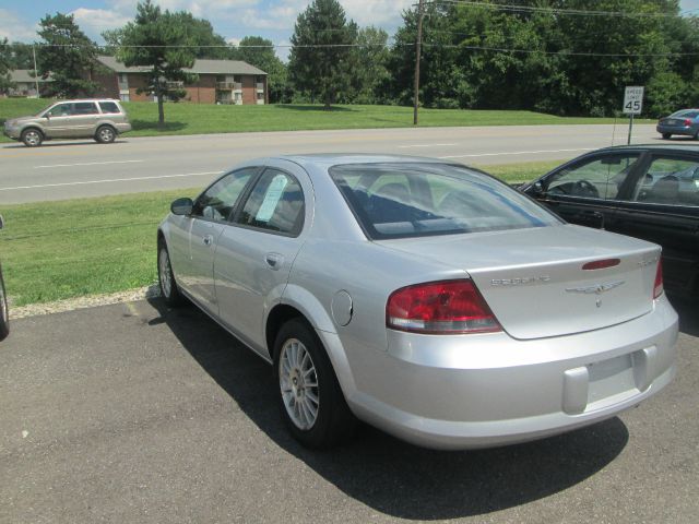 Chrysler Sebring 2005 photo 2