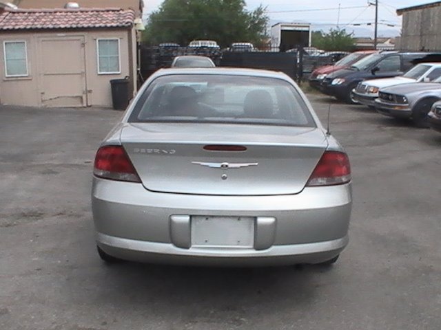 Chrysler Sebring 2005 photo 2