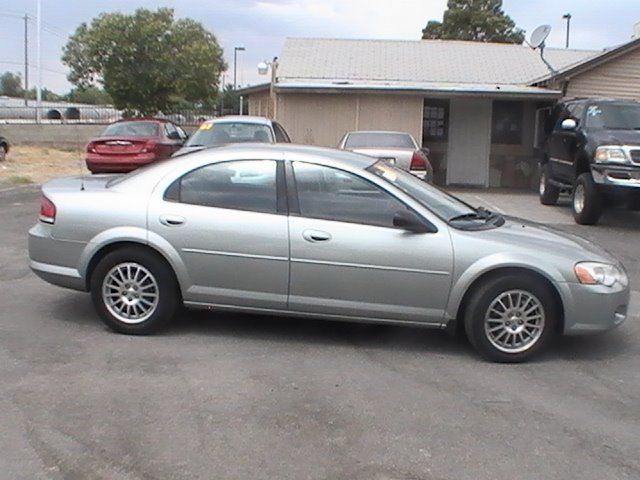 Chrysler Sebring 2005 photo 4