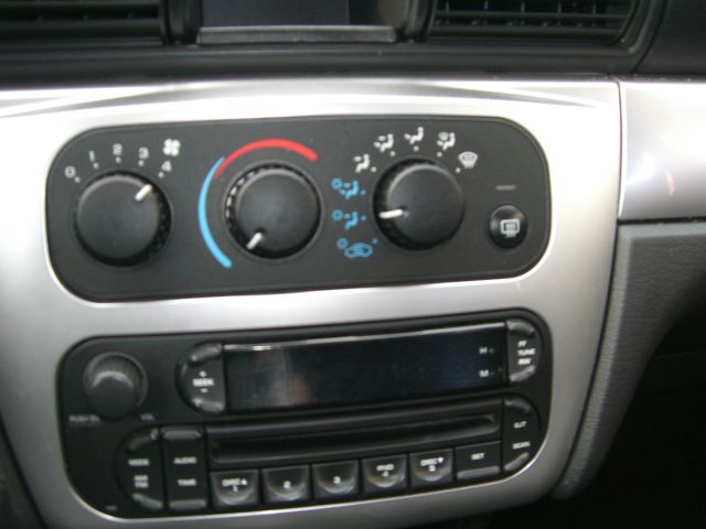 Chrysler Sebring 2006 photo 10