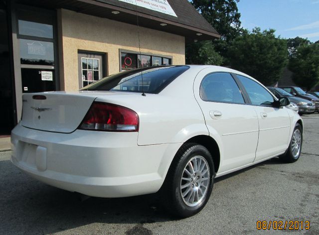 Chrysler Sebring 2006 photo 2