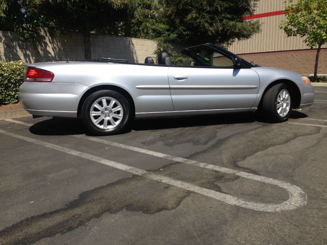 Chrysler Sebring 2006 photo 2