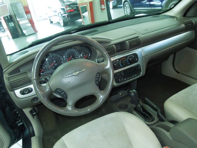 Chrysler Sebring 2006 photo 2