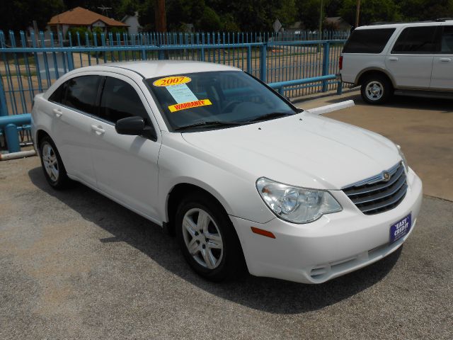 Chrysler Sebring Base Sedan