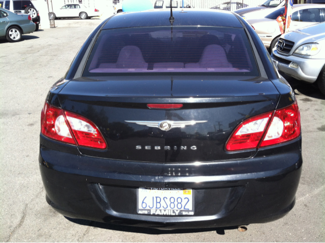 Chrysler Sebring Base Sedan