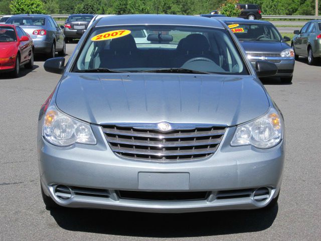 Chrysler Sebring Base Sedan