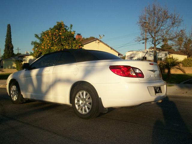 Chrysler Sebring 2008 photo 2