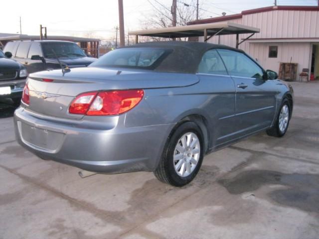 Chrysler Sebring 2008 photo 2