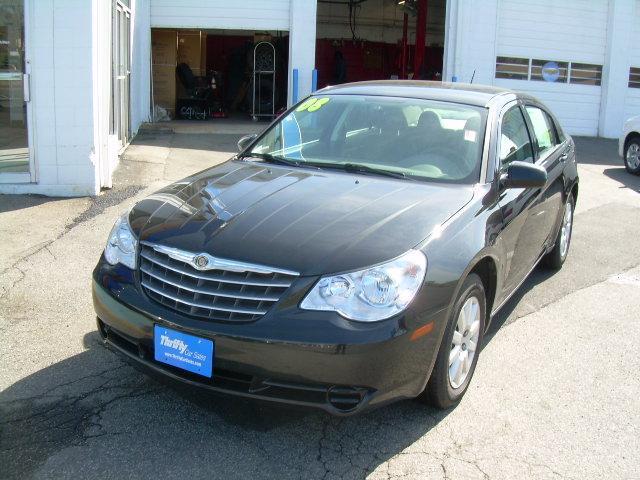 Chrysler Sebring Elk Conversion Van Sedan