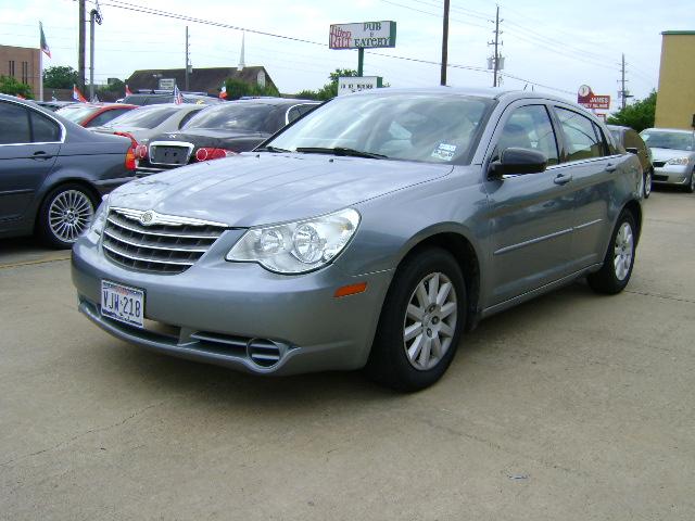 Chrysler Sebring Elk Conversion Van Sedan