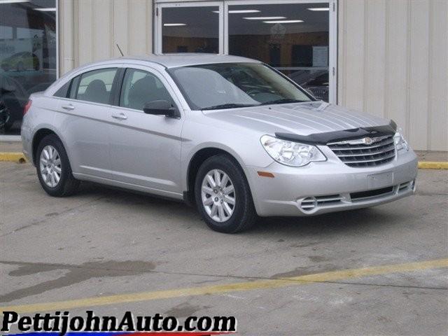 Chrysler Sebring Elk Conversion Van Sedan