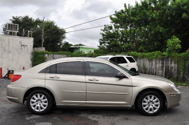 Chrysler Sebring 2009 photo 2