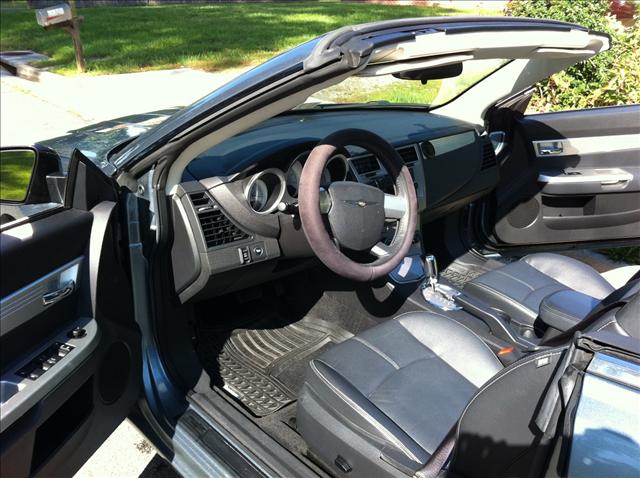 Chrysler Sebring 2009 photo 2