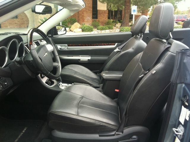 Chrysler Sebring 2010 photo 2