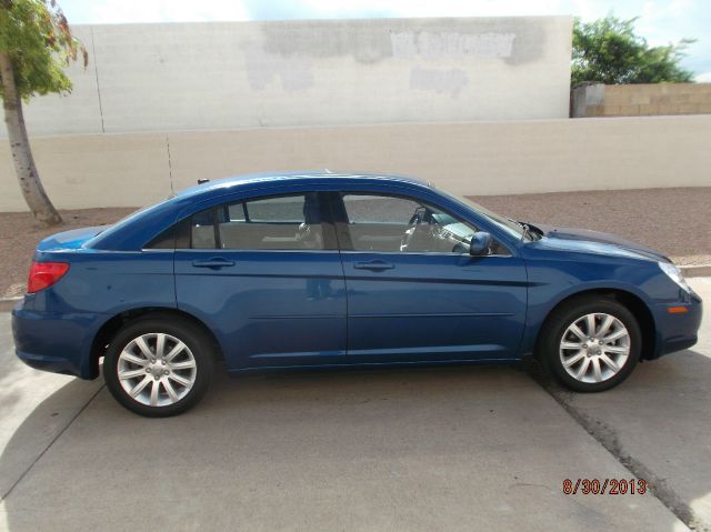 Chrysler Sebring 2010 photo 4