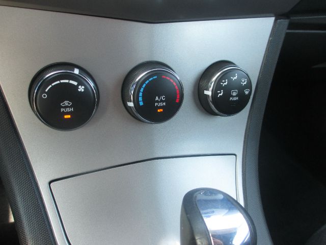 Chrysler Sebring 2010 photo 1