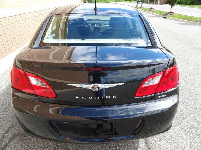 Chrysler Sebring 2010 photo 2