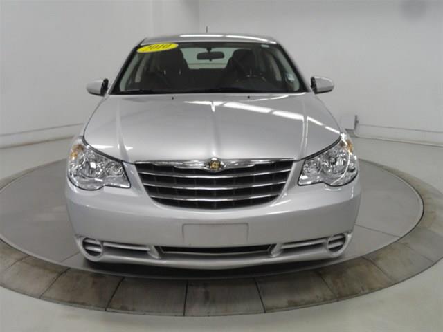 Chrysler Sebring 2010 photo 3