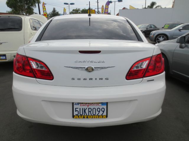 Chrysler Sebring 2010 photo 3