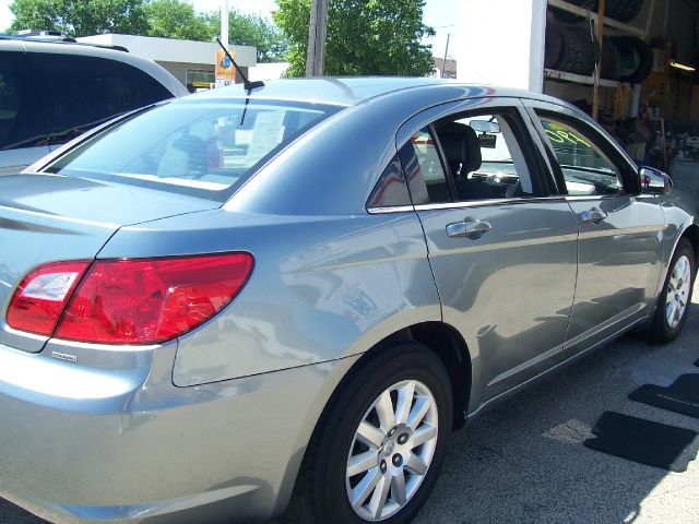 Chrysler Sebring 2010 photo 1